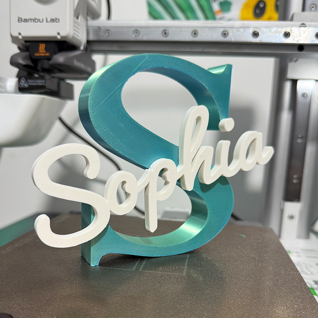 Nombre 3D para mesa - Image 4